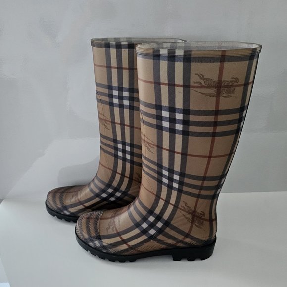 Burberry Rain Boots -Wellingtons BRAND NEW!!! 100% AUTHENTIC. - Picture 4 of 9